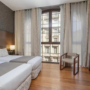 Colonial 4* Барселона